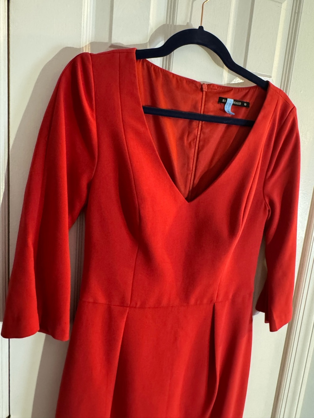 Black Halo Red Adrienne Sheath Dress 3/4 Sleeve Size 10 - Picture 3 of 15